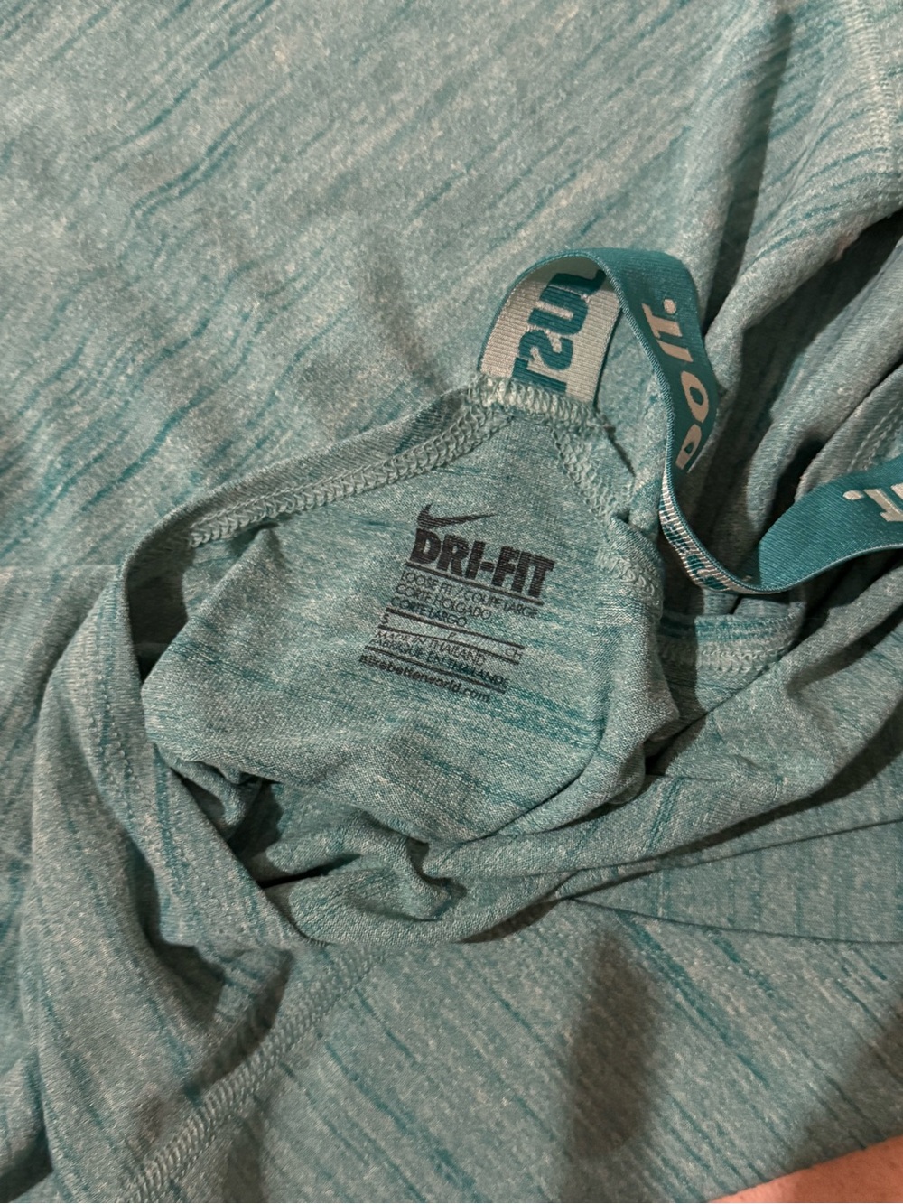 Nike Tank - Picture 6 of 6
